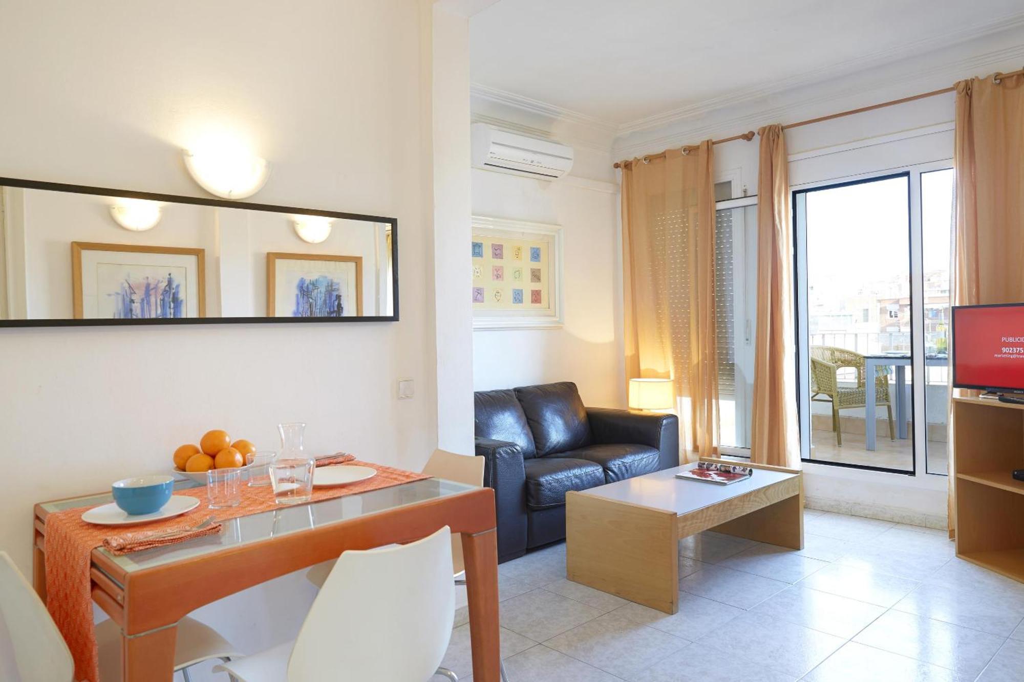 Apartamentos Calvet Barcelona Exterior photo