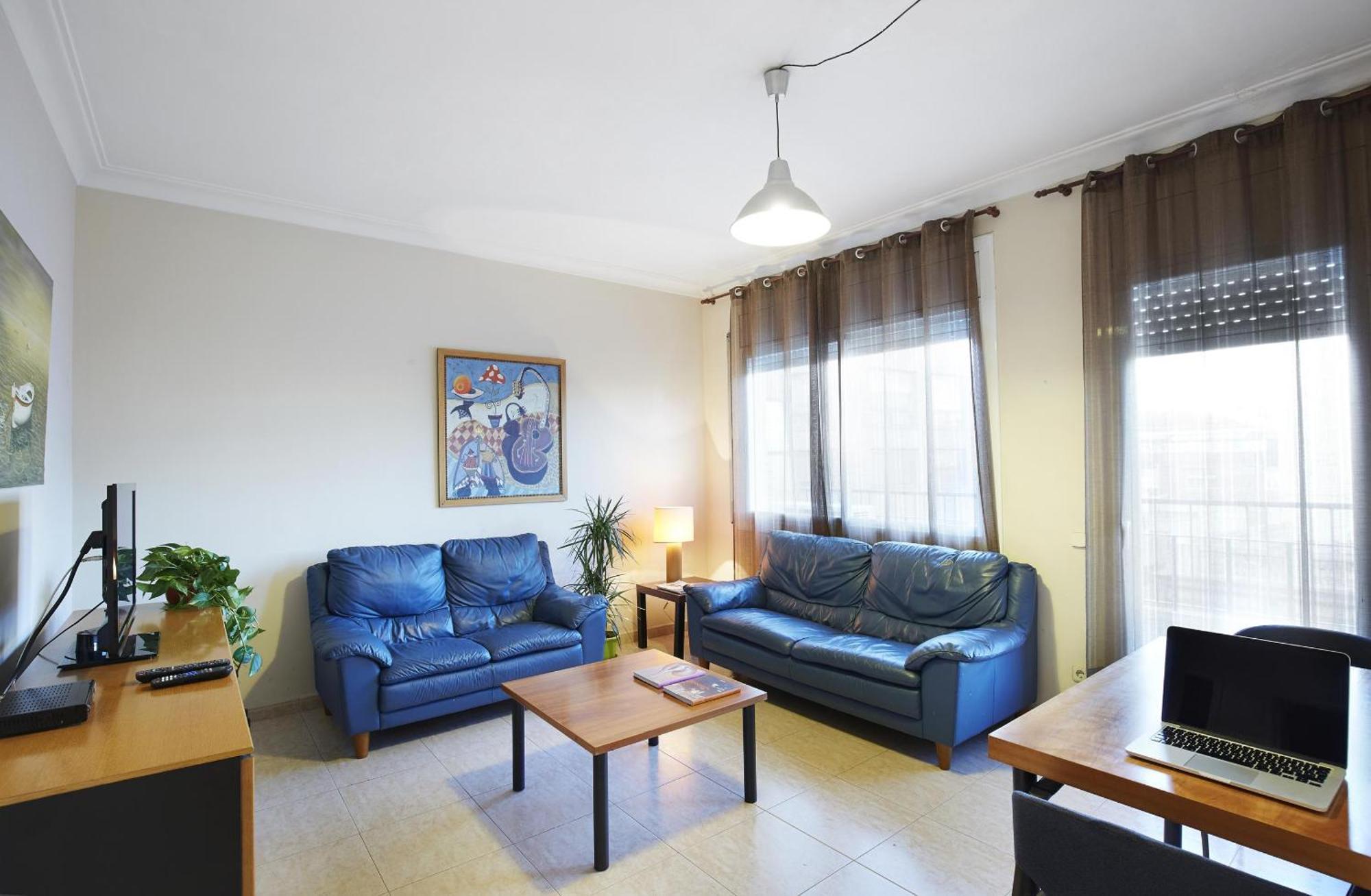 Apartamentos Calvet Barcelona Exterior photo