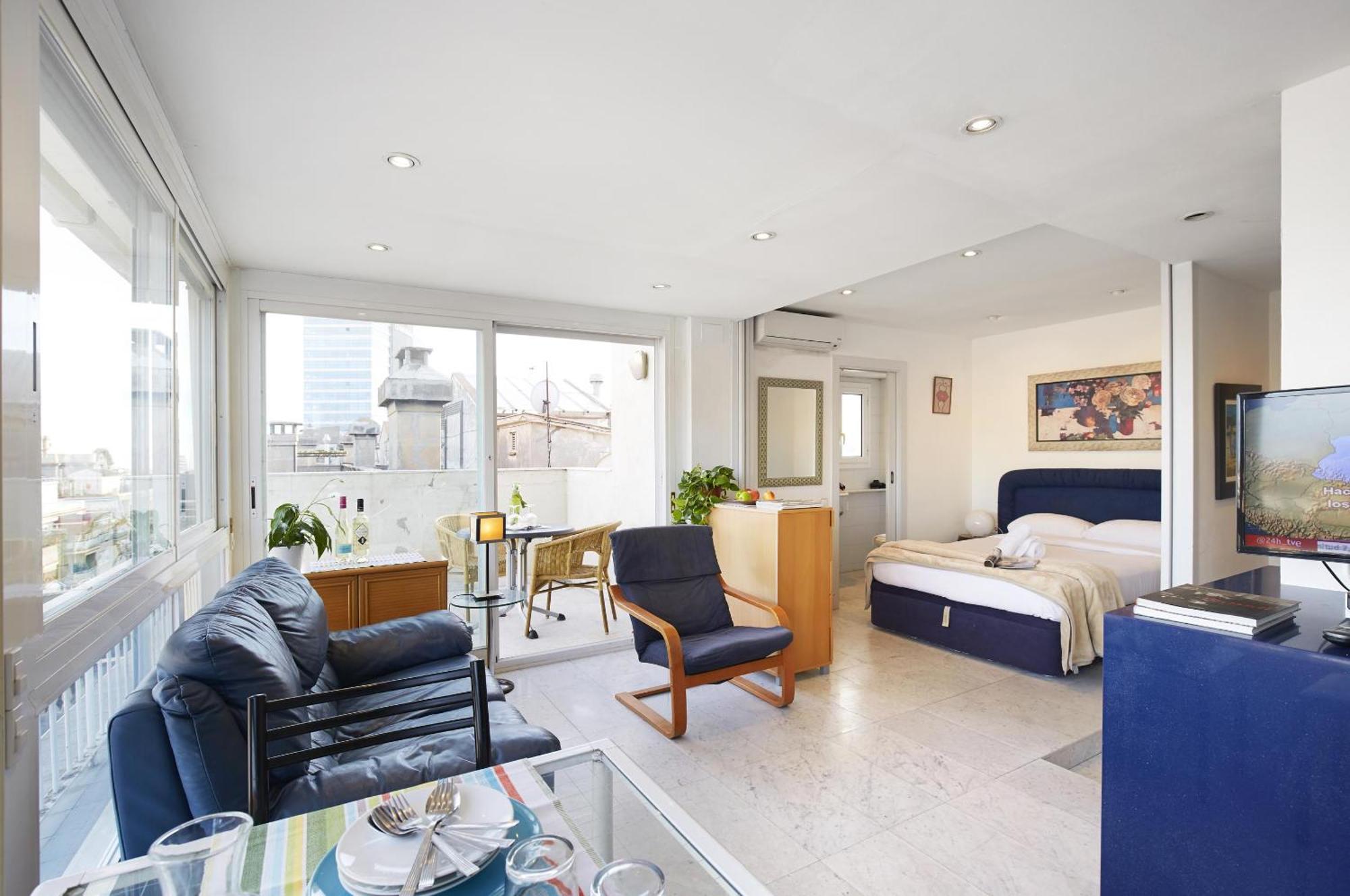 Apartamentos Calvet Barcelona Exterior photo